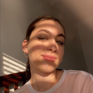 Meet your Posher, Isabella carmela